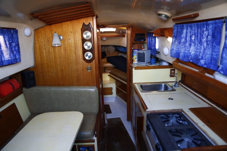 Windspell is a weekender model. This image shows the interior of this Bristol 27 weekender model, looking forward.